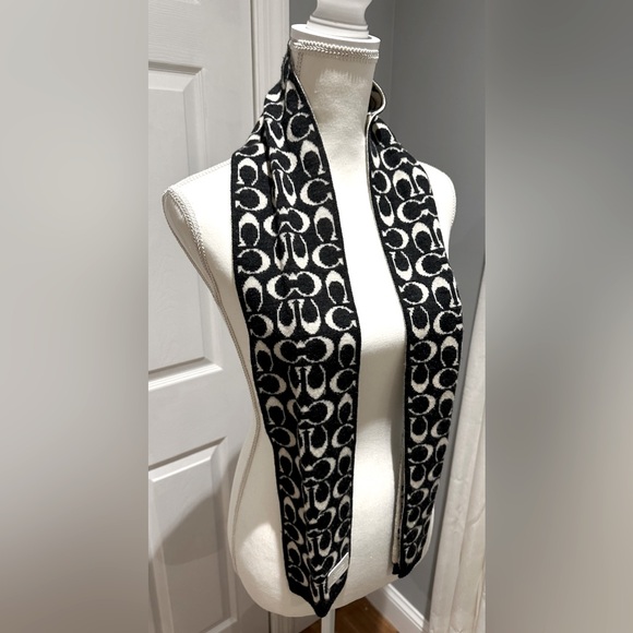 COACH Wool Scarf - Picture 2 of 4